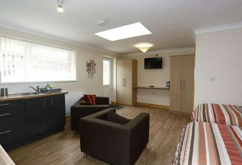 민박 The Castle Inn & Lodge