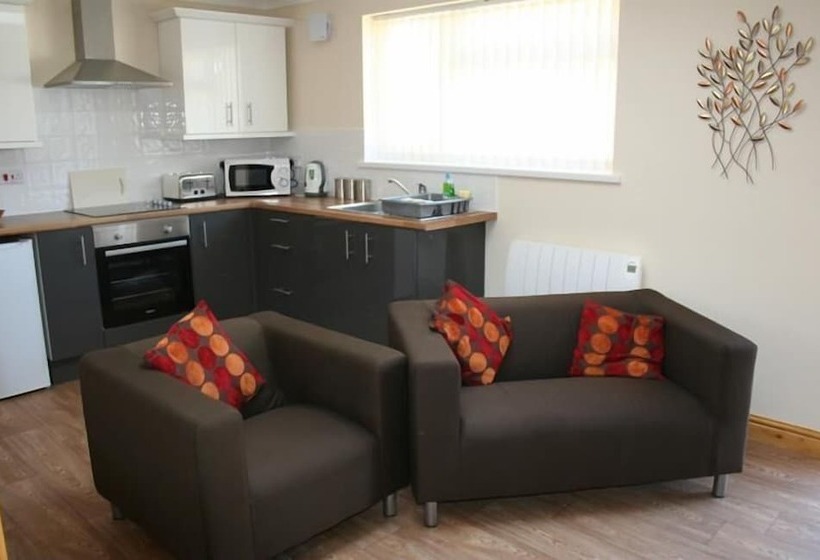 민박 The Castle Inn & Lodge