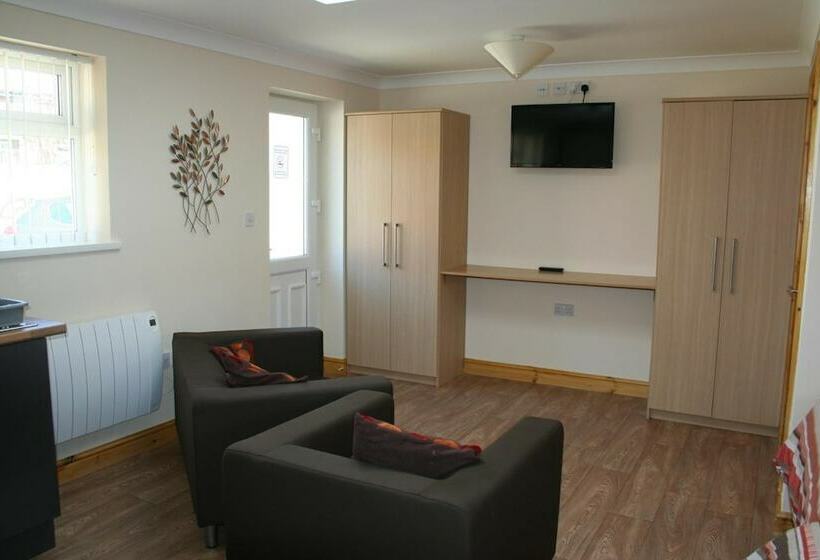 민박 The Castle Inn & Lodge