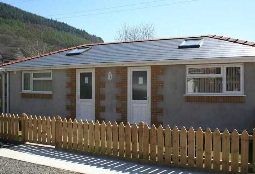 민박 The Castle Inn & Lodge