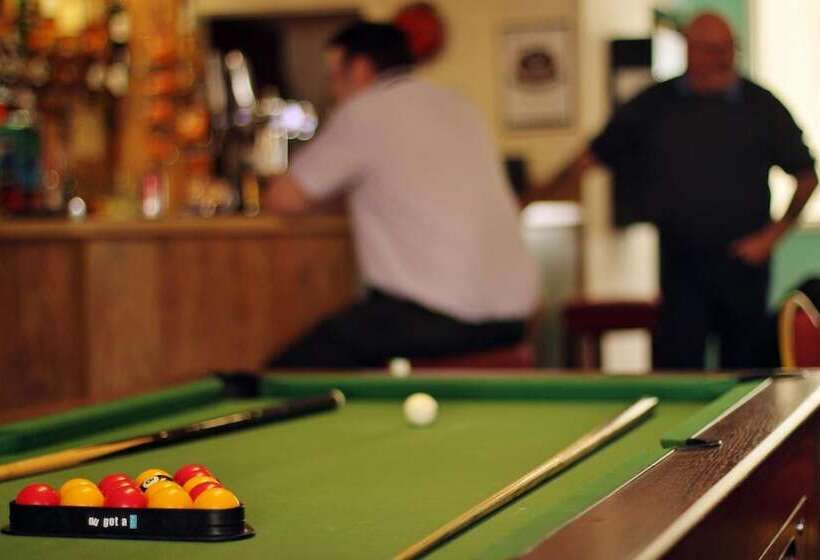 민박 The Castle Inn & Lodge