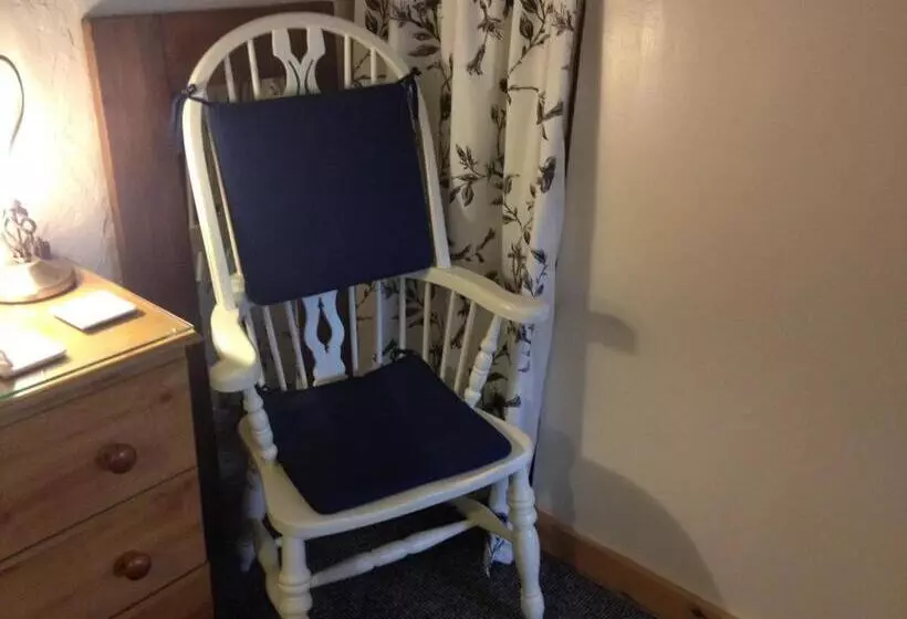 ベッドアンドブレックファースト Vine Cottage