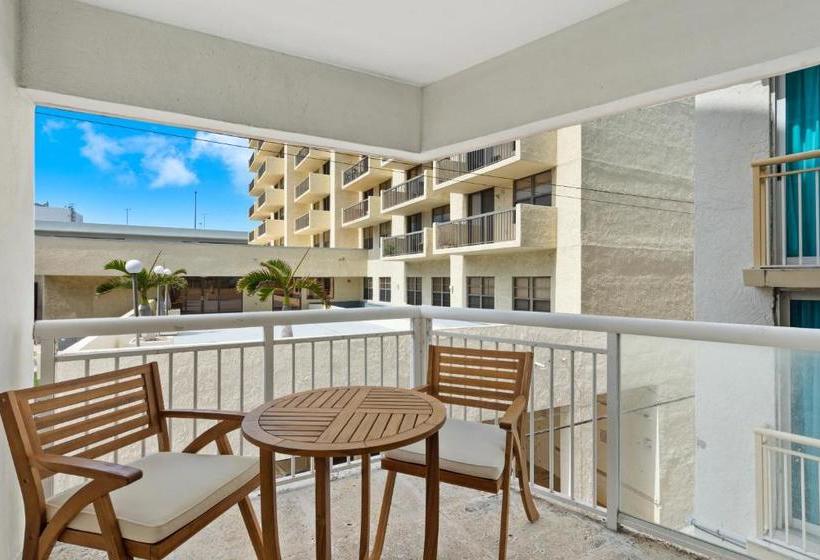 Bentley Residences By Sunnyside