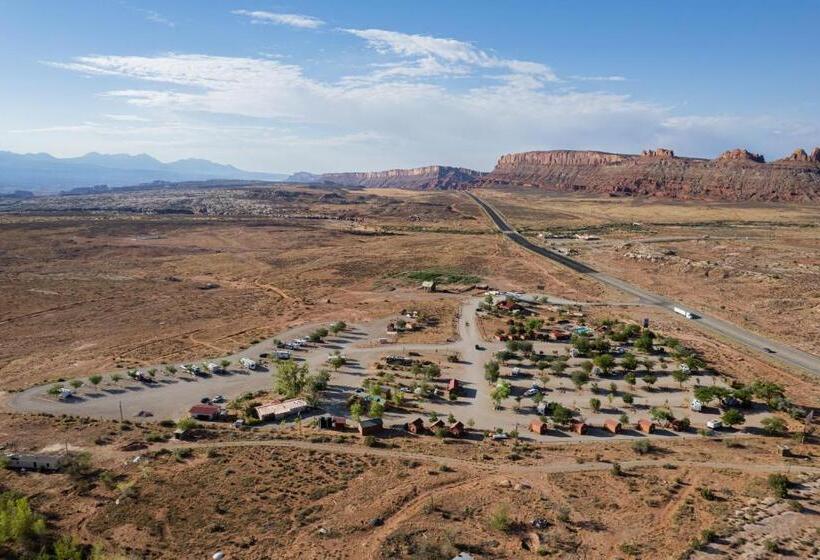 هتل Sun Outdoors Canyonlands Gateway