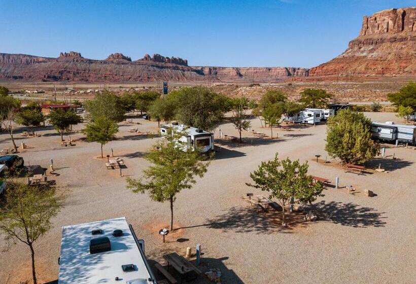 هتل Sun Outdoors Canyonlands Gateway