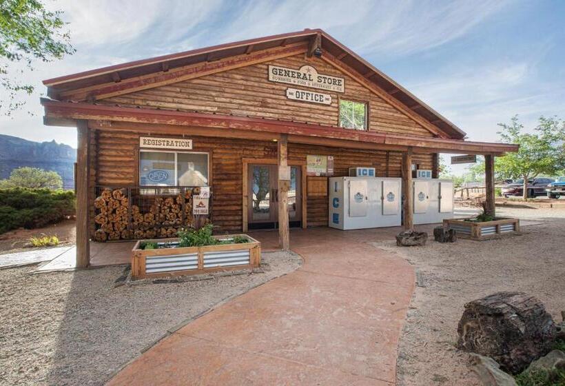 هتل Sun Outdoors Canyonlands Gateway