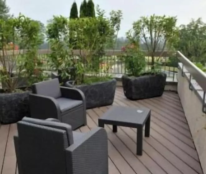 ホテル La Bastide Du Cantal