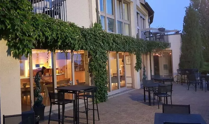 ホテル La Bastide Du Cantal