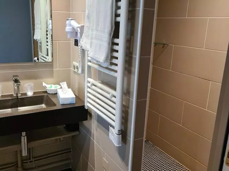 ホテル La Bastide Du Cantal