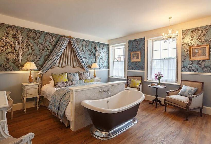 فندق The Dial House