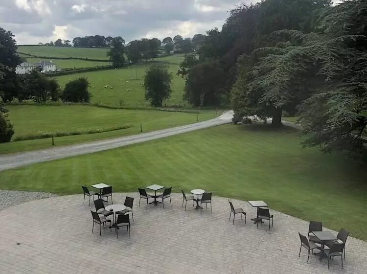 هتل The Villa Levens
