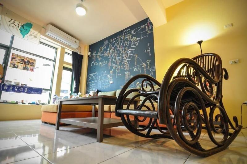 Puli Lets Go Backpacker Hostel