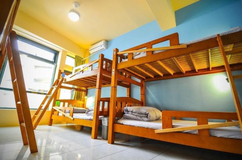 Puli Lets Go Backpacker Hostel