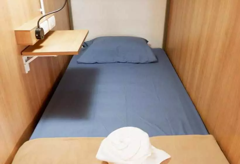 هاستل Sleep Cafe @ Hidee