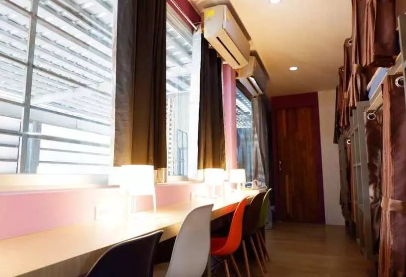 هاستل Sleep Cafe @ Hidee