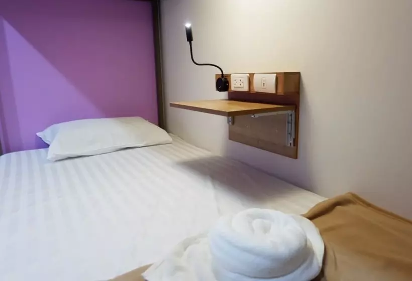 هاستل Sleep Cafe @ Hidee