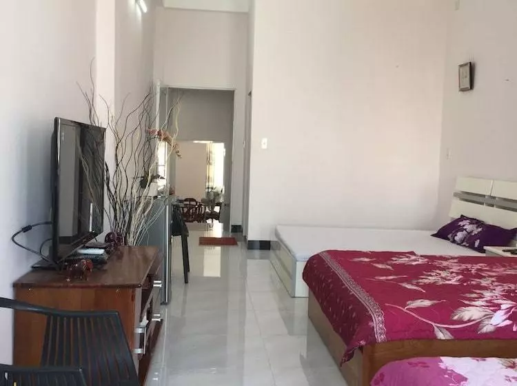 Venus Homestay Phu Yen  Hostel
