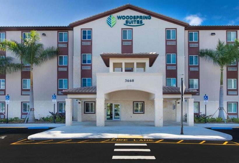 Woodspring Suites Miramar