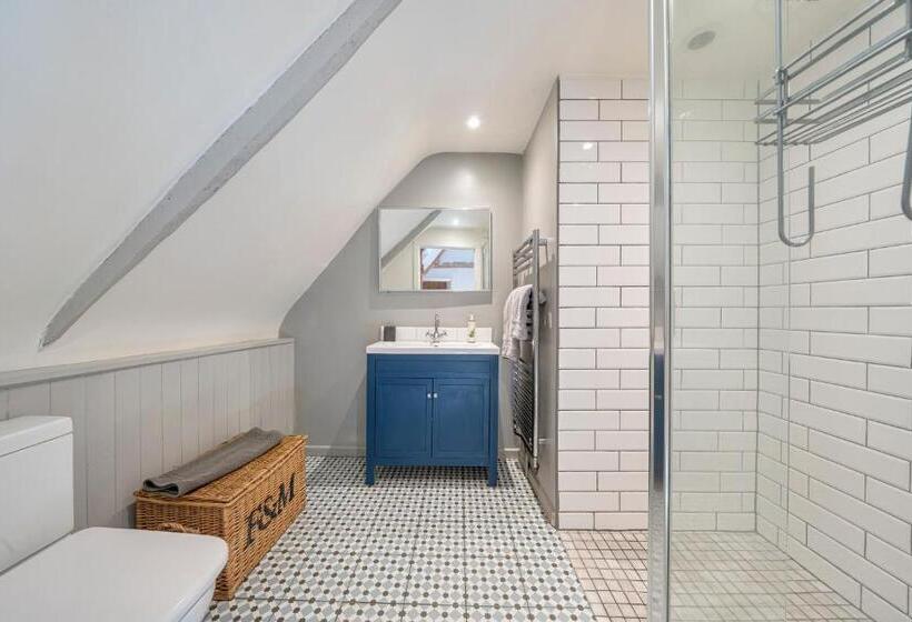 Barton Cottage Bed And Breakfast