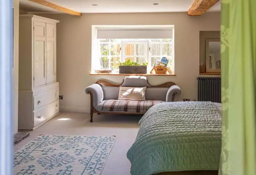 Barton Cottage Bed And Breakfast