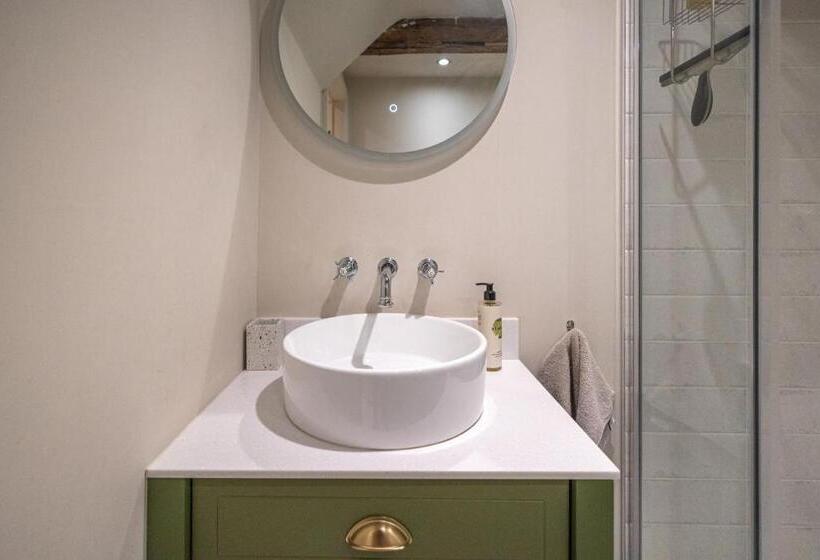 Barton Cottage Bed And Breakfast