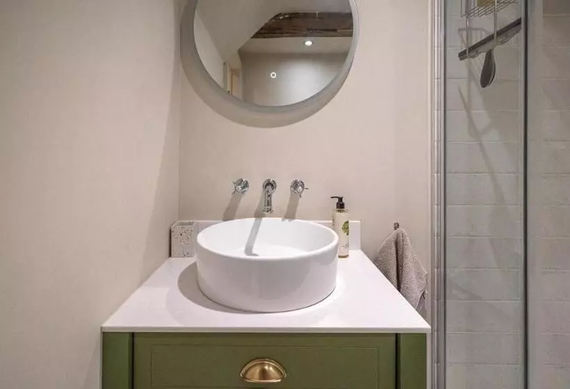 Barton Cottage Bed And Breakfast