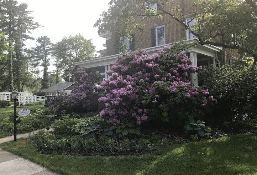 مبيت وإفطار Mooreland Garden Inn