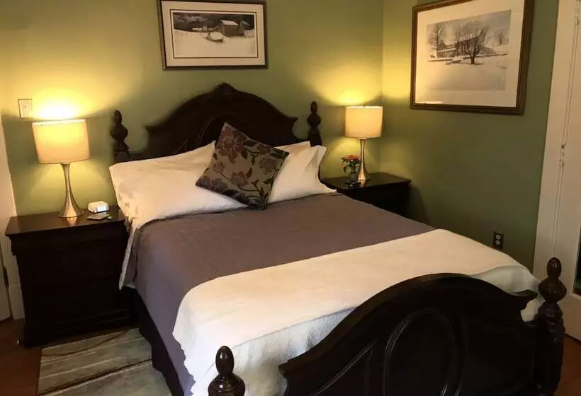 Aamiaismajoitus (B&B) Mooreland Garden Inn