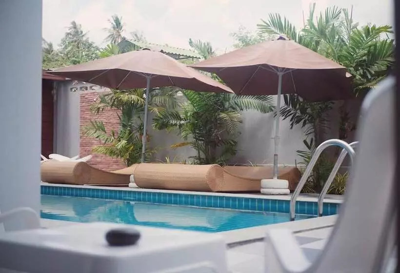 هتل Big Buddha Hillside