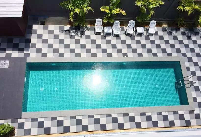 هتل Big Buddha Hillside