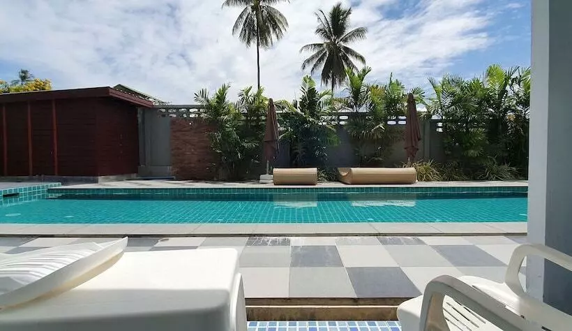 هتل Big Buddha Hillside