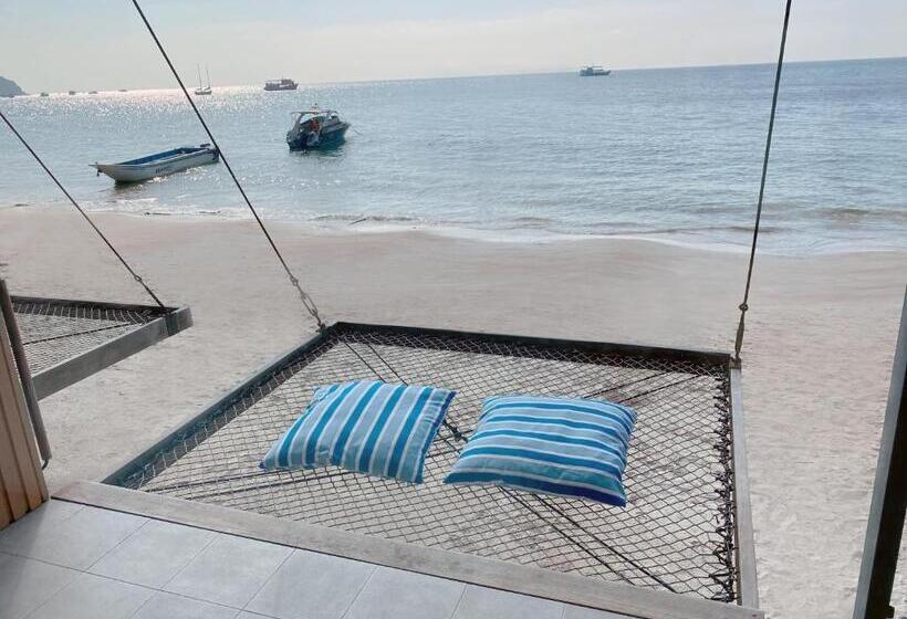 Blue Tao Beach Hotel   Sha Plus