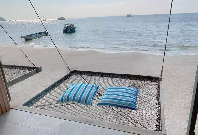 Blue Tao Beach Hotel   Sha Plus