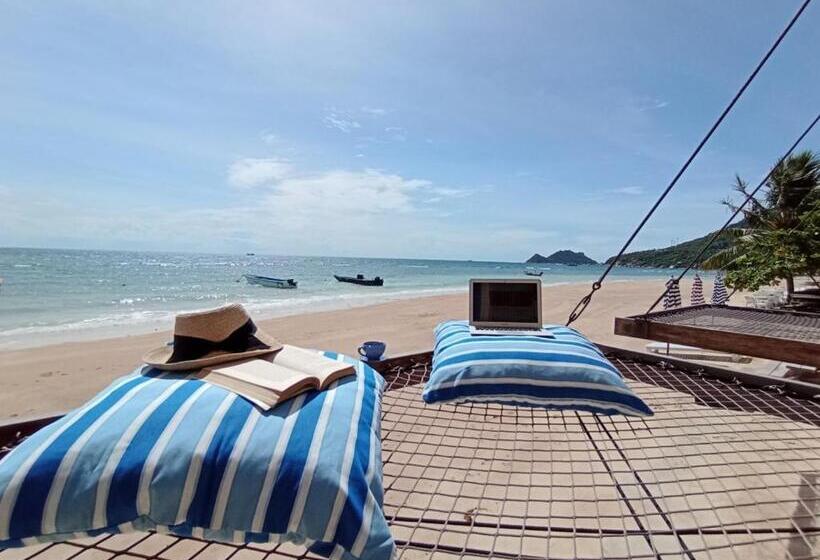 Blue Tao Beach Hotel   Sha Plus