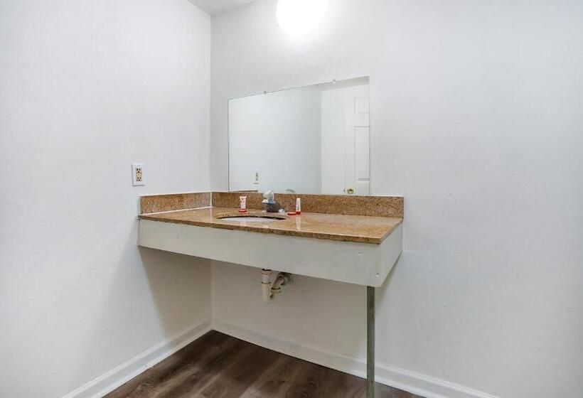 OYO Hotel Decatur I-285 The Perimeter