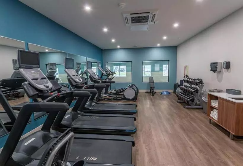 Hotelli Holiday Inn Express & Suites   Columbus   Worthington, An Ihg