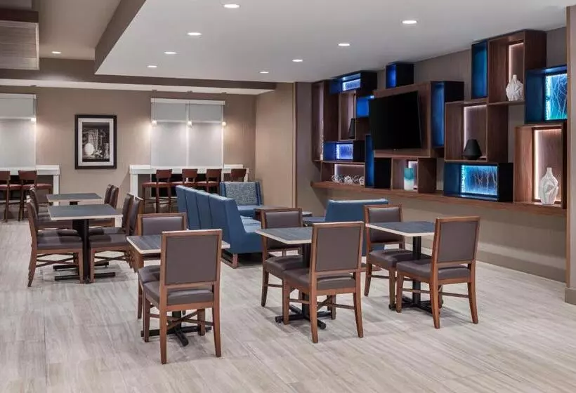 Hotelli Holiday Inn Express & Suites   Odessa I 20, An Ihg