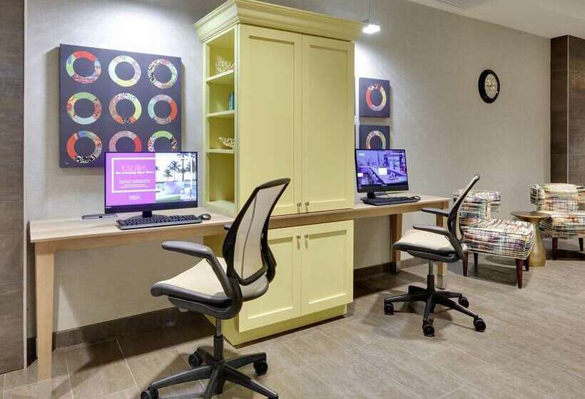 בית מלון כפרי Home2 Suites By Hilton Hagerstown