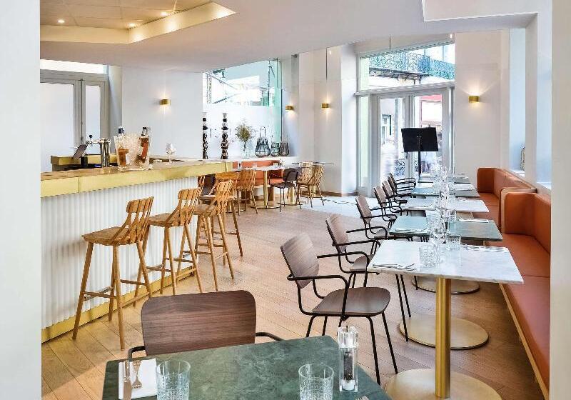 Отель Mercure Marseille Canebiere Vieuxport