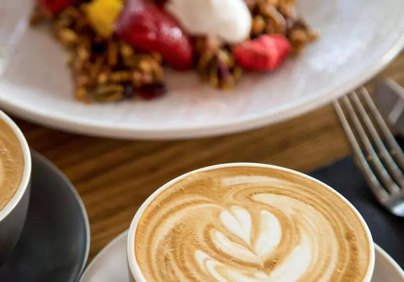 ホテル Mercure Marseille Canebiere Vieuxport