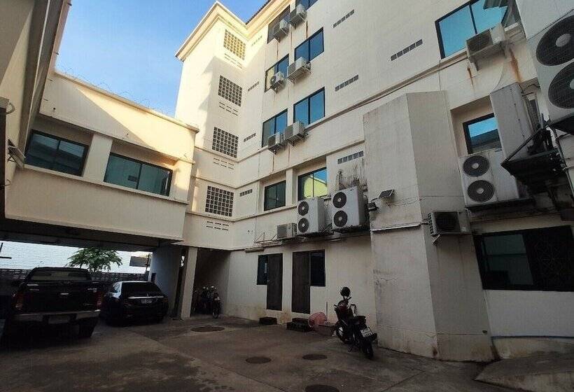 酒店 Oyster Resort