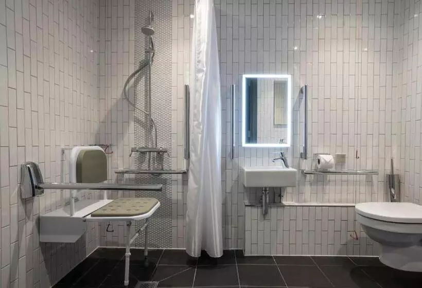 ホテル Point A Kensington Olympia