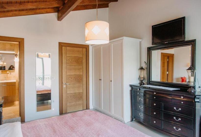 فندق Od Urla Misafirhane