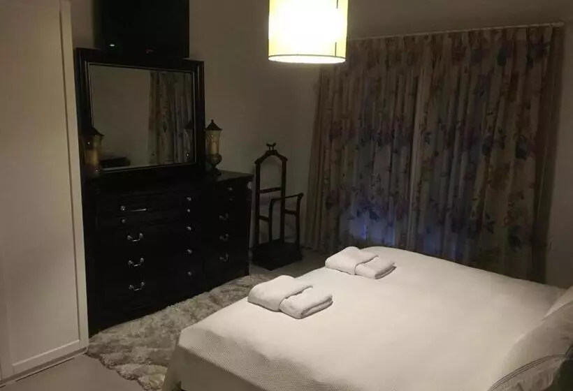 ホテル Od Urla Misafirhane