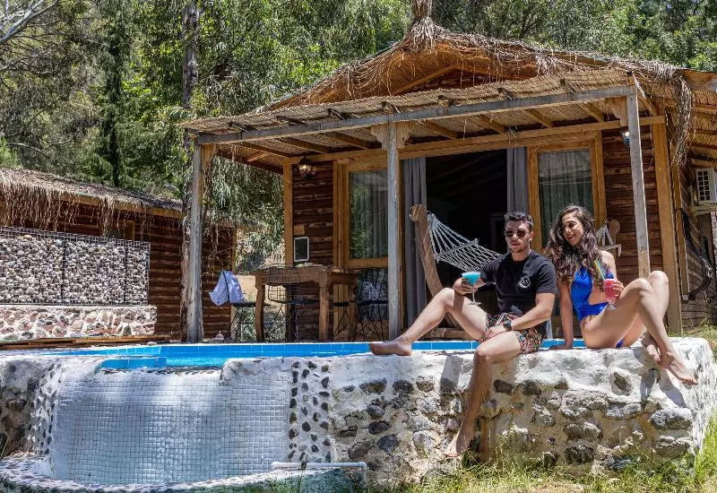 Hotelli Suna Villages