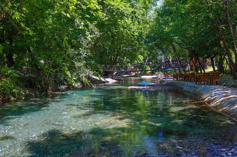 Hotelli Suna Villages