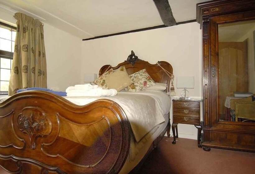 مبيت وإفطار Cleavers Lyng 16th Century Country House