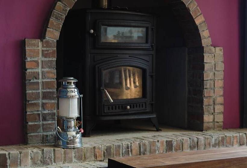 تختخواب و صبحانه Lei Garden Inn