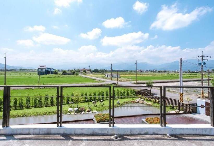 تختخواب و صبحانه Lei Garden Inn