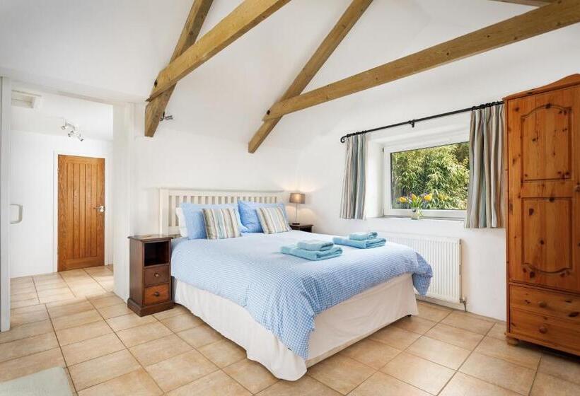 Bed and Breakfast Little Pengelly Farm